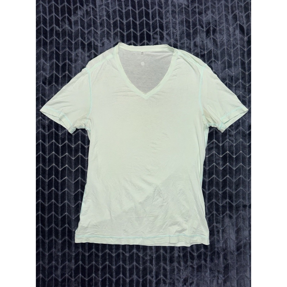 Lululemon Love Tee Short Sleeve V-Neck T-Shirt Green Stretch Size Small